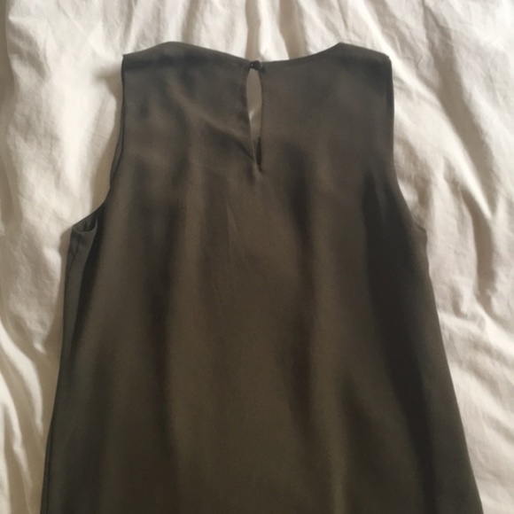 ✨3/$15✨ Olive Tank Top - Picture 3 of 3